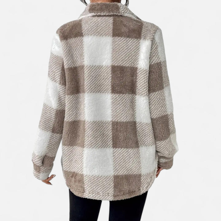 Marceline | Cozy Women's Sherpa Jacket with Checkered Pattern and Button Closure