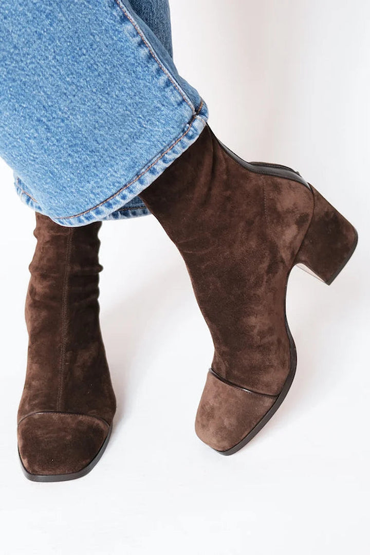 Victoria | Bottines à Talons et Bout Carré