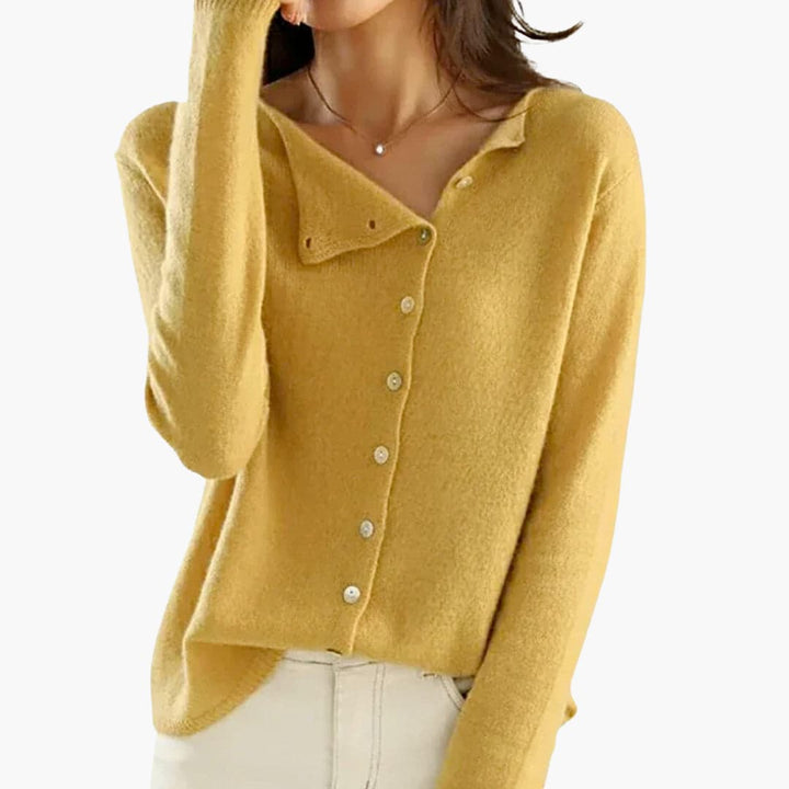 Marilyn | Refined Long-Sleeve Buttoned Cardigan with Slim Fit