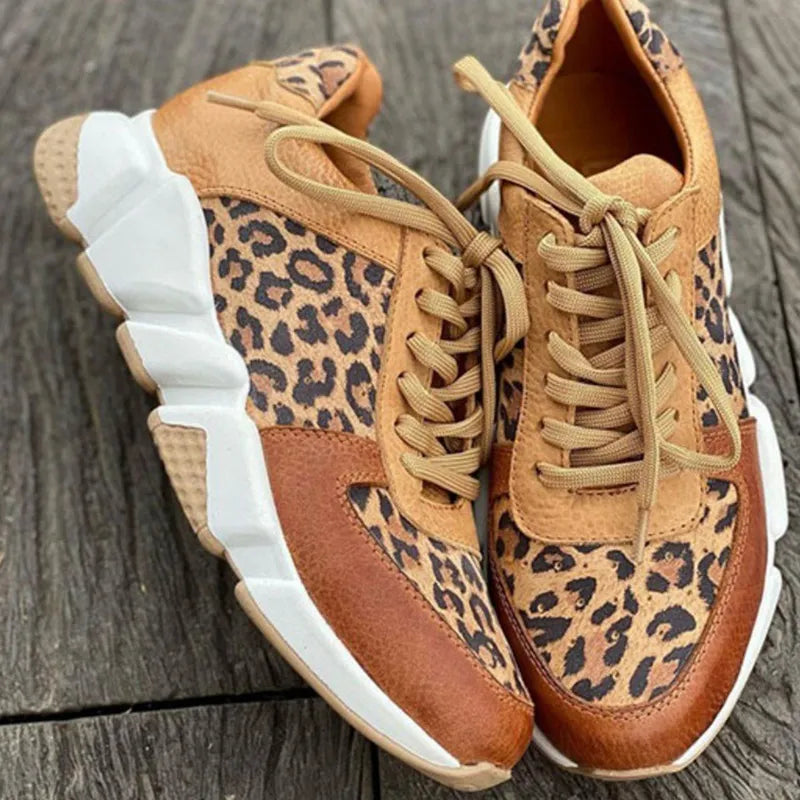 Alexa | Chaussures basses audacieuses à imprimé animalier et semelle intérieure rembourrée