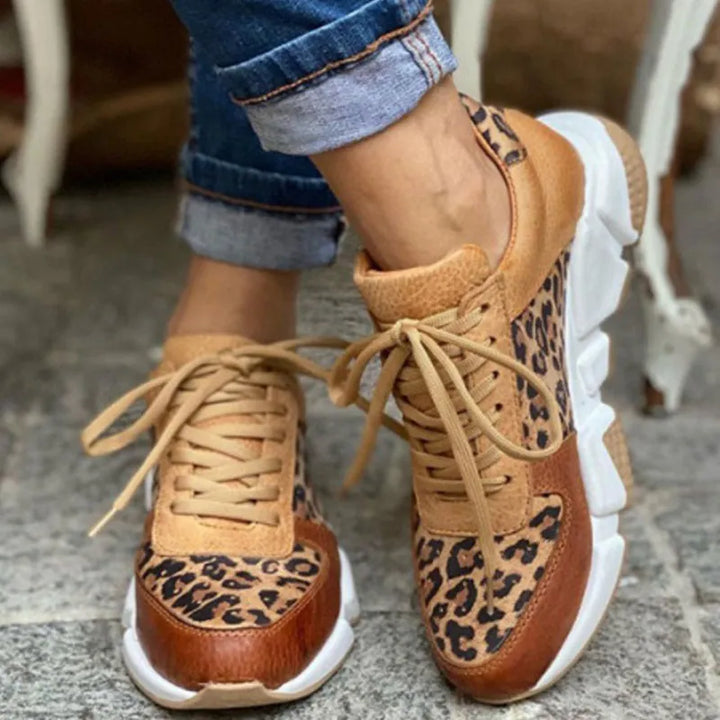 Alexa | Chaussures basses audacieuses à imprimé animalier et semelle intérieure rembourrée