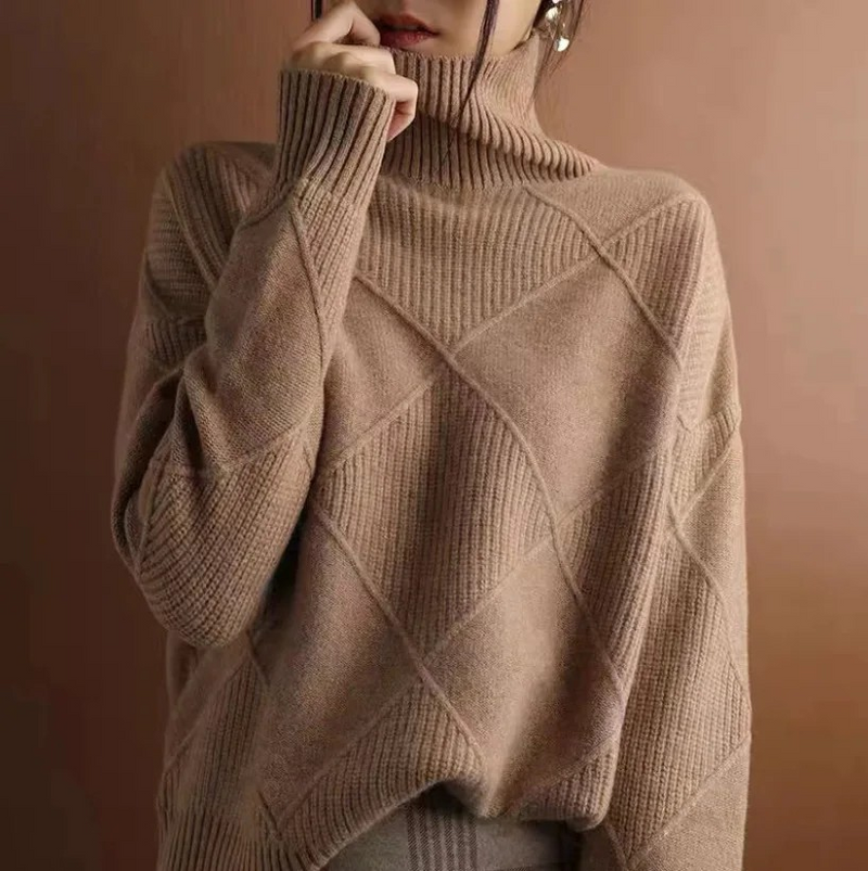 Romilly | Pull en maille sophistiqué à col roulé montant avec motif géométrique texturé