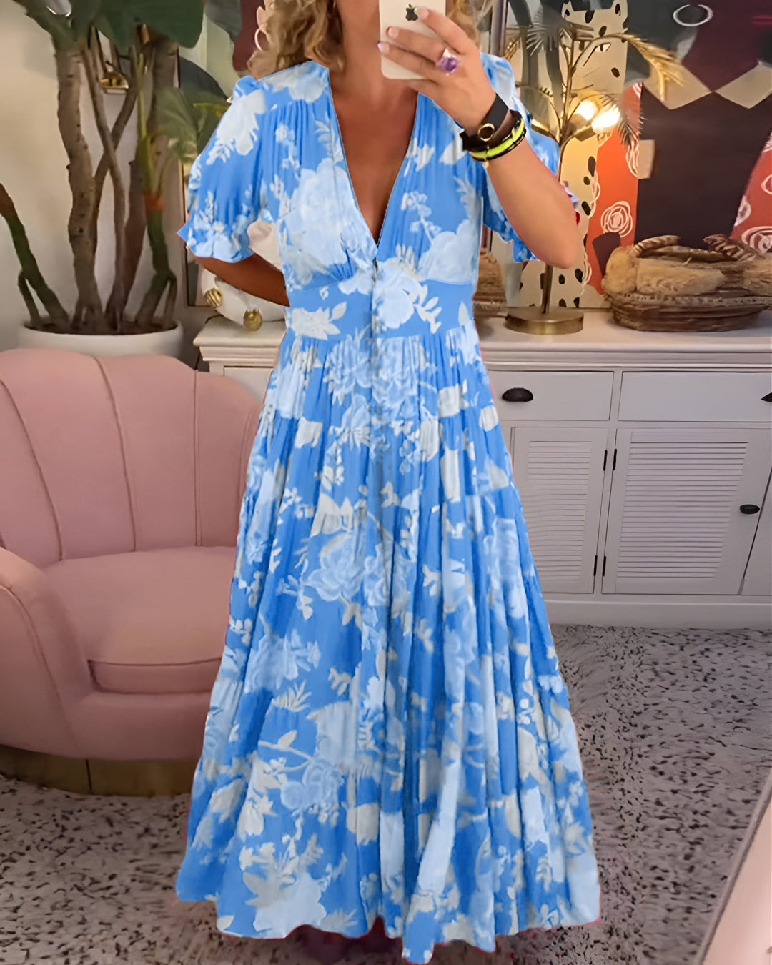 Carine | Robe avec poches et col en V à imprimé floral