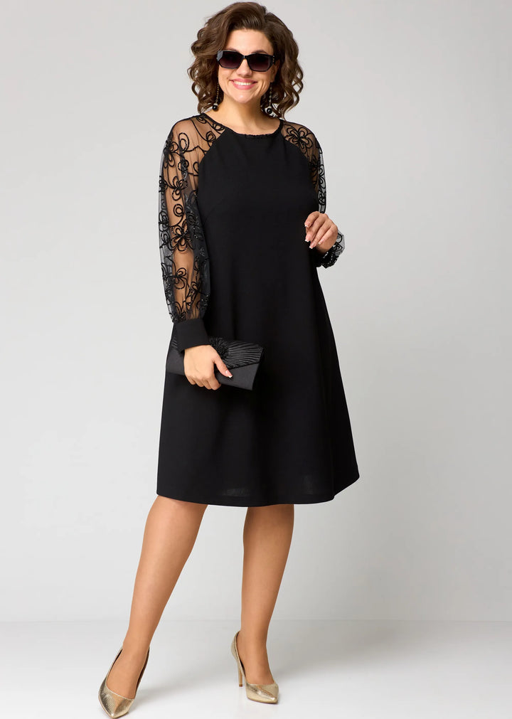 Edyth™ Robe élégante en dentelle