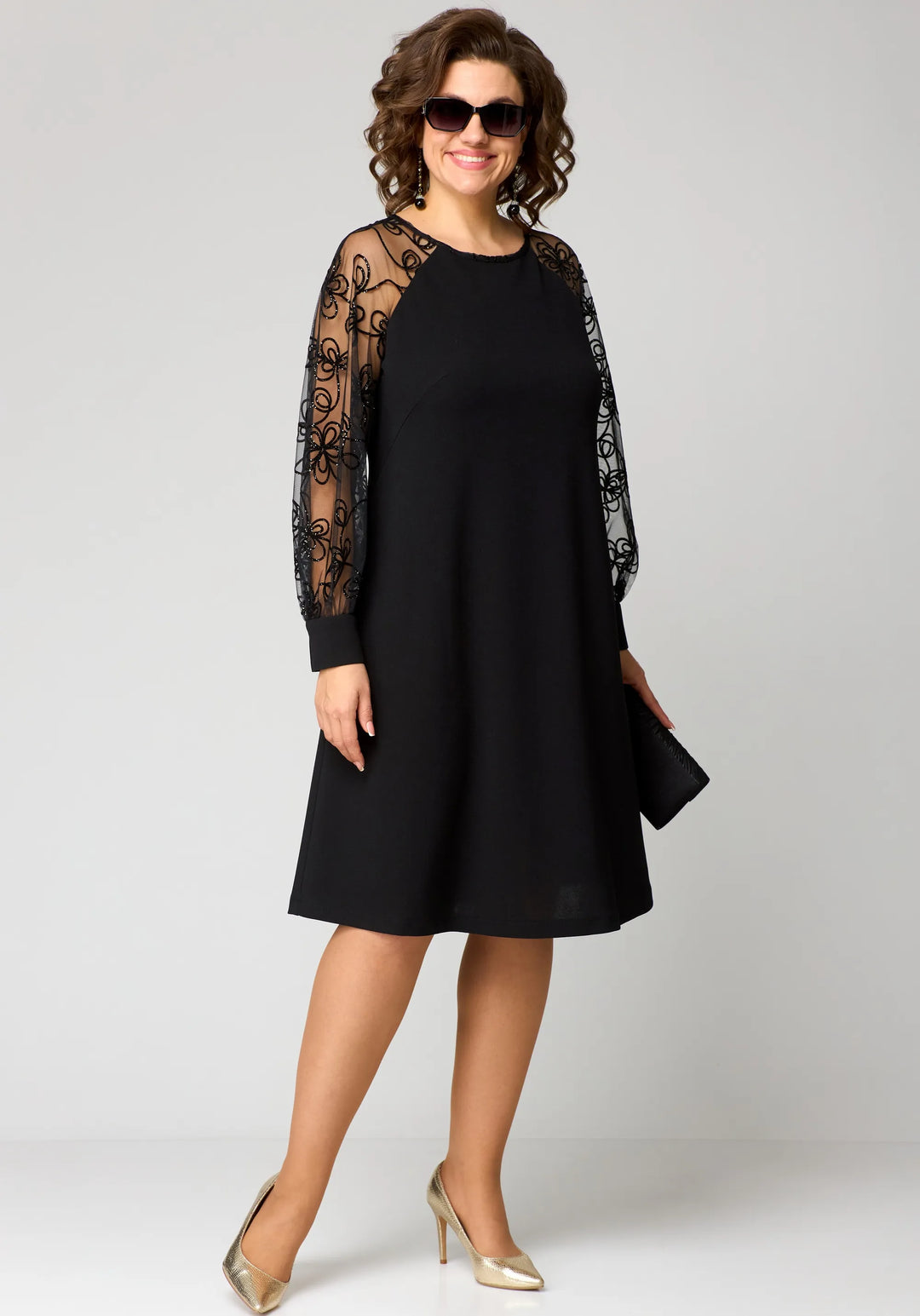 Edyth™ Robe élégante en dentelle