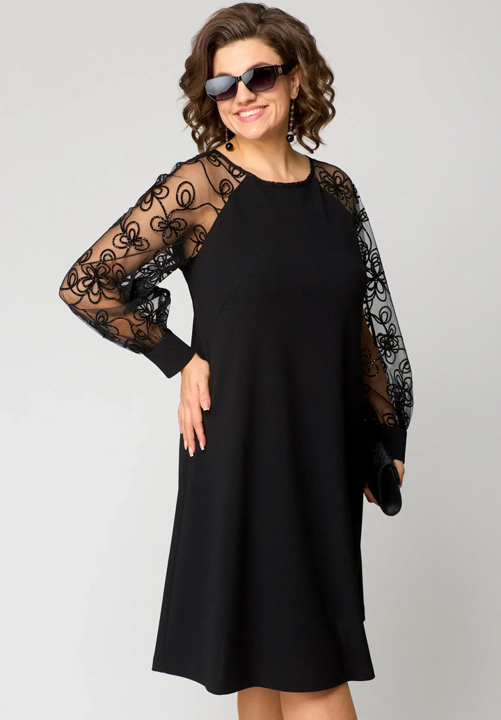 Edyth™ Robe élégante en dentelle