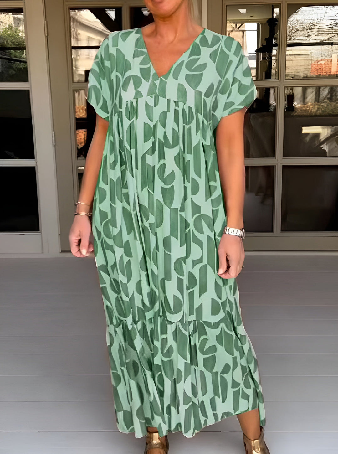 Colette | Robe ample avec col en V