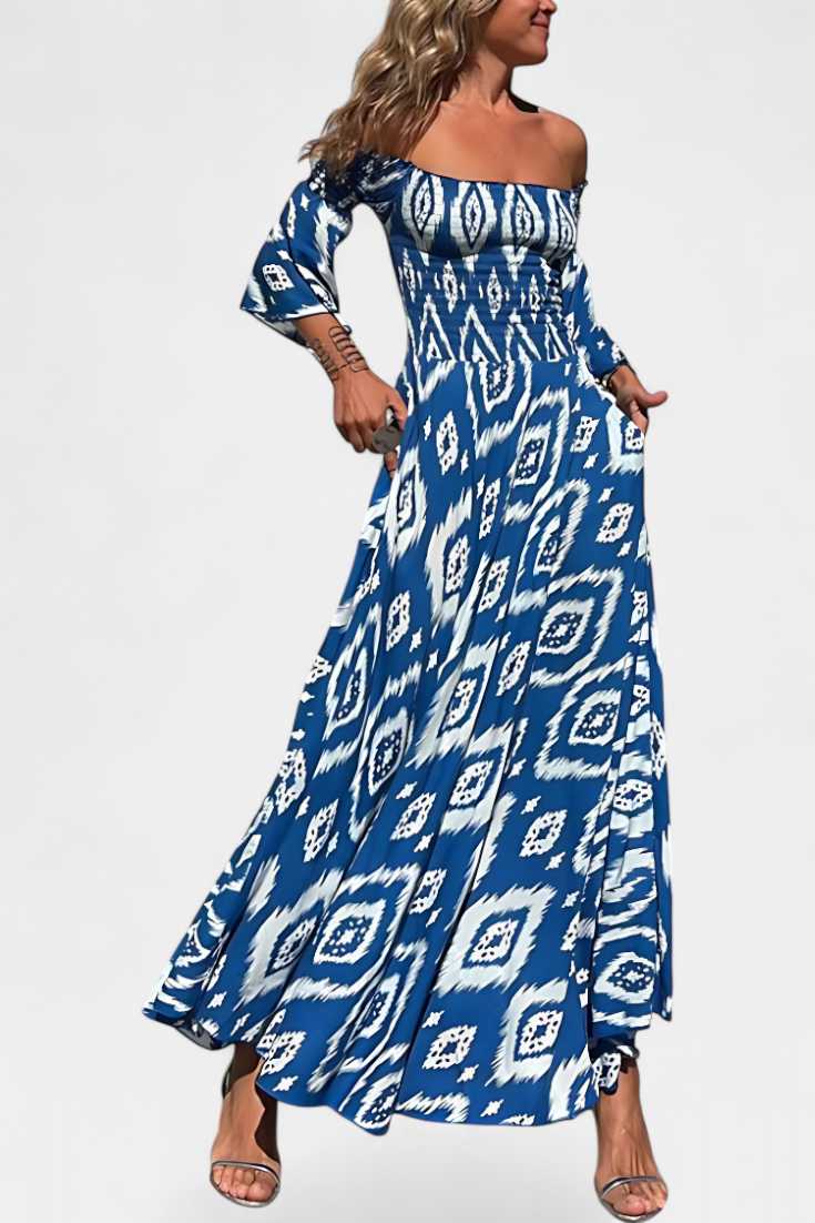 Robe fleurie marine à épaules dénudées
