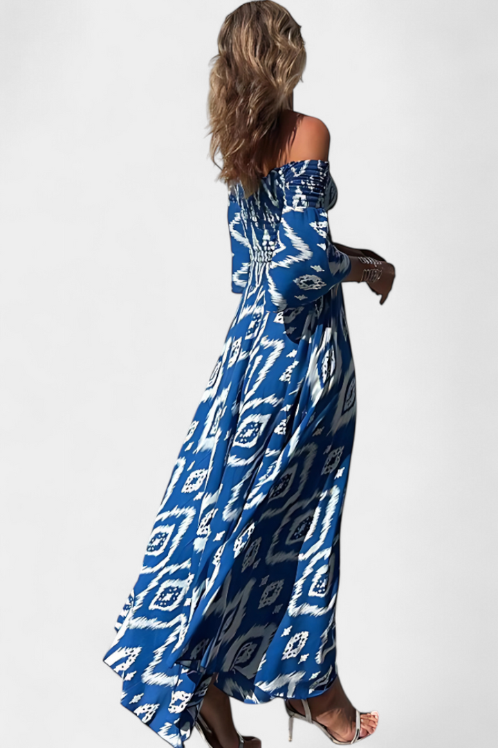 Robe fleurie marine à épaules dénudées
