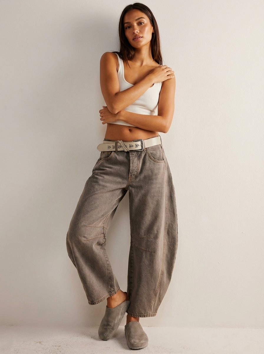 Cleo | Relaxed Women's Jeans with High-Waist Fit and Barrel Leg