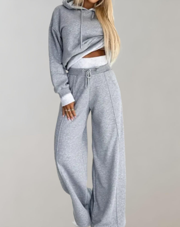 Imelda | Ensemble décontracté composé d’un sweat à capuche et d’un pantalon de jogging, en tissu doux et à la coupe confortable