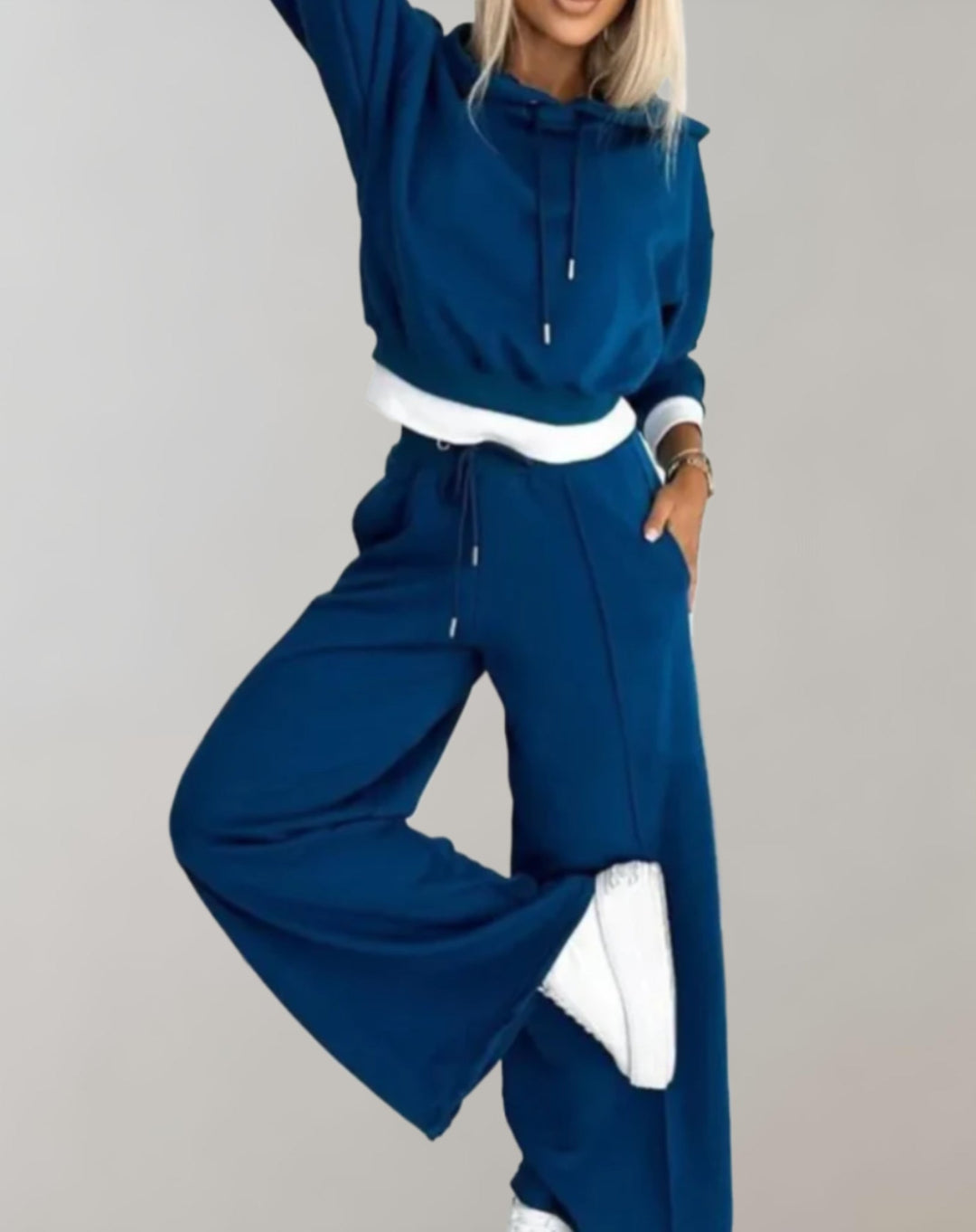 Imelda | Ensemble décontracté composé d’un sweat à capuche et d’un pantalon de jogging, en tissu doux et à la coupe confortable