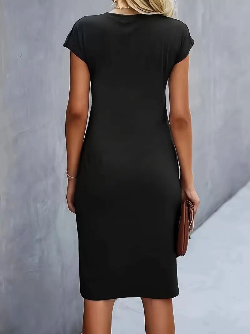 Adelina | Robe à col rond stylée