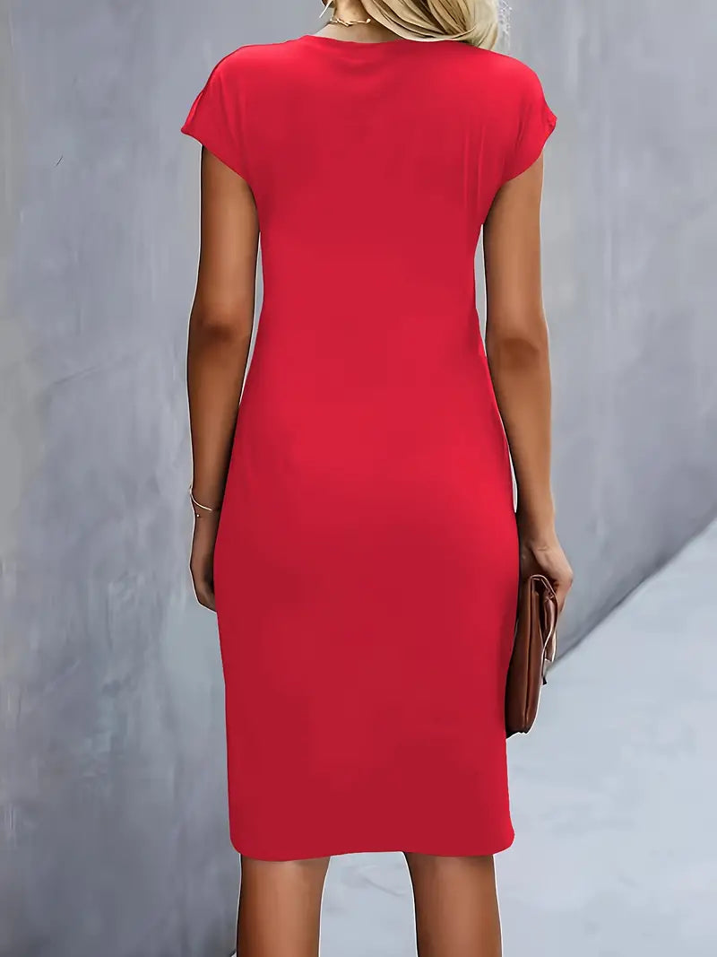 Adelina | Robe à col rond stylée