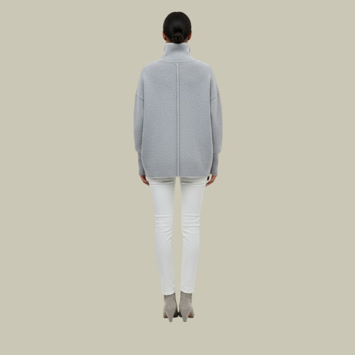 Clorinda | Relaxed Loose-Fit Sweater with Turtleneck Collar and Versatile Style