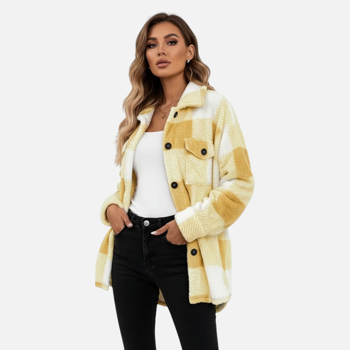 Marceline | Cozy Women's Sherpa Jacket with Checkered Pattern and Button Closure
