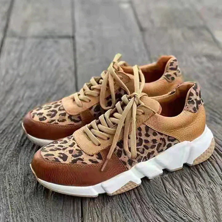 Alexa | Chaussures basses audacieuses à imprimé animalier et semelle intérieure rembourrée