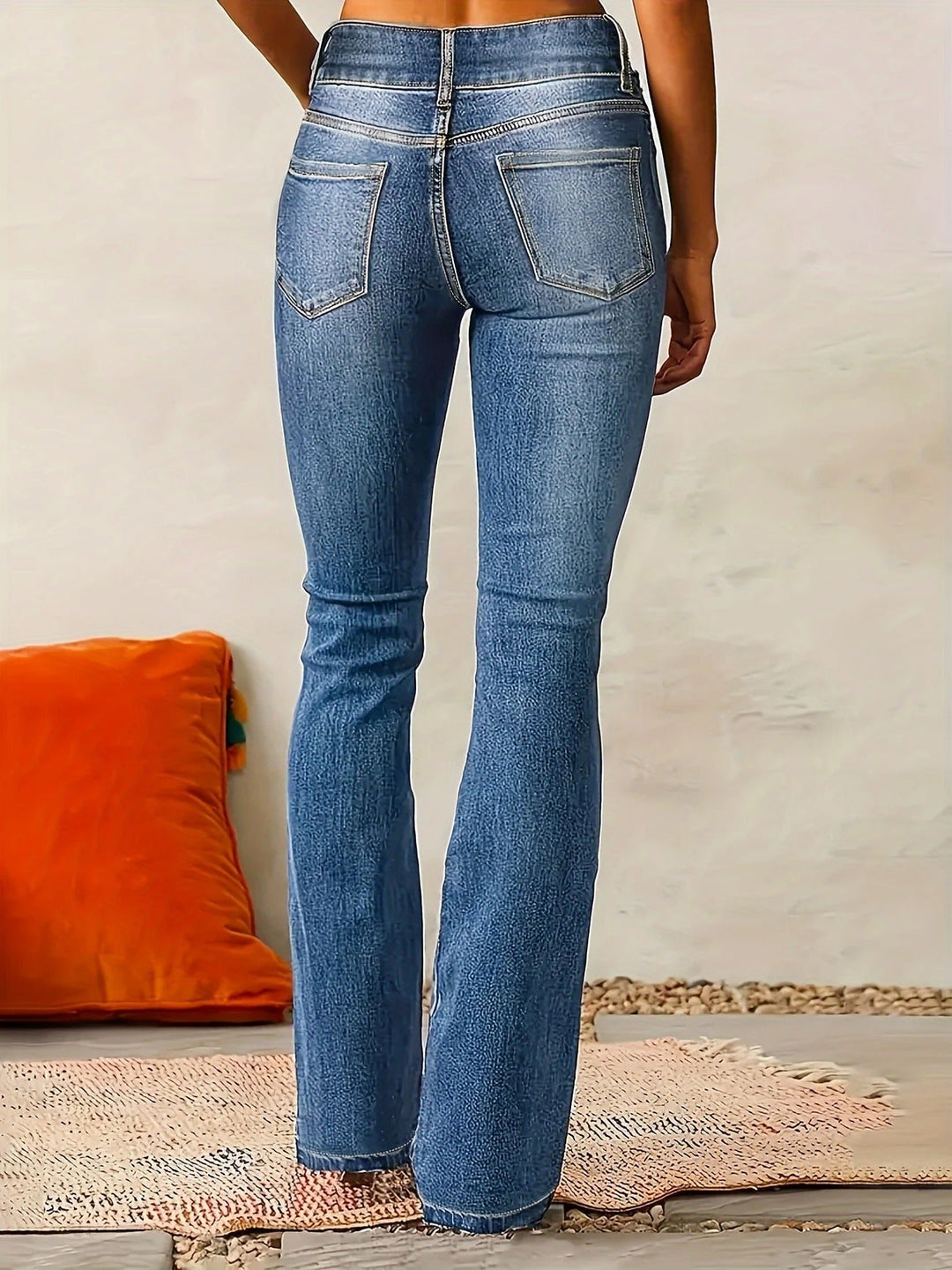 Kenzie | Sculpted High-Waist Flare Jeans with Five-Pocket Styling