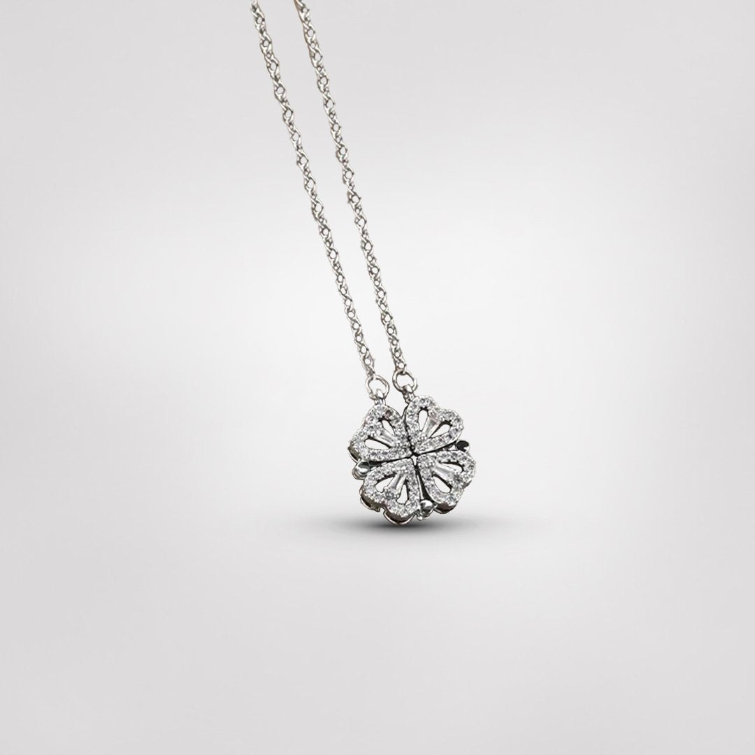 Collier trèfle à quatre feuilles