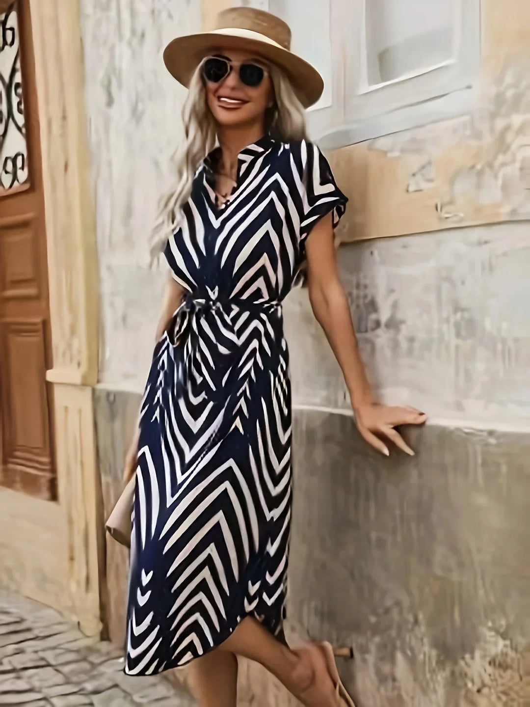 Elly | Robe à imprimé géométrique avec ceinture nouée