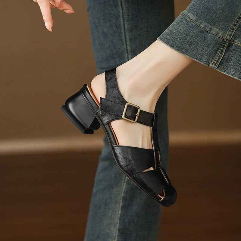 Chaussures à talon épais Coralia