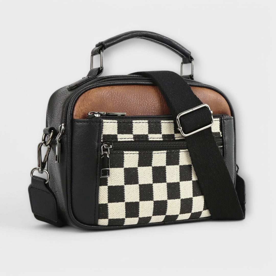 Olivia | ChessMate