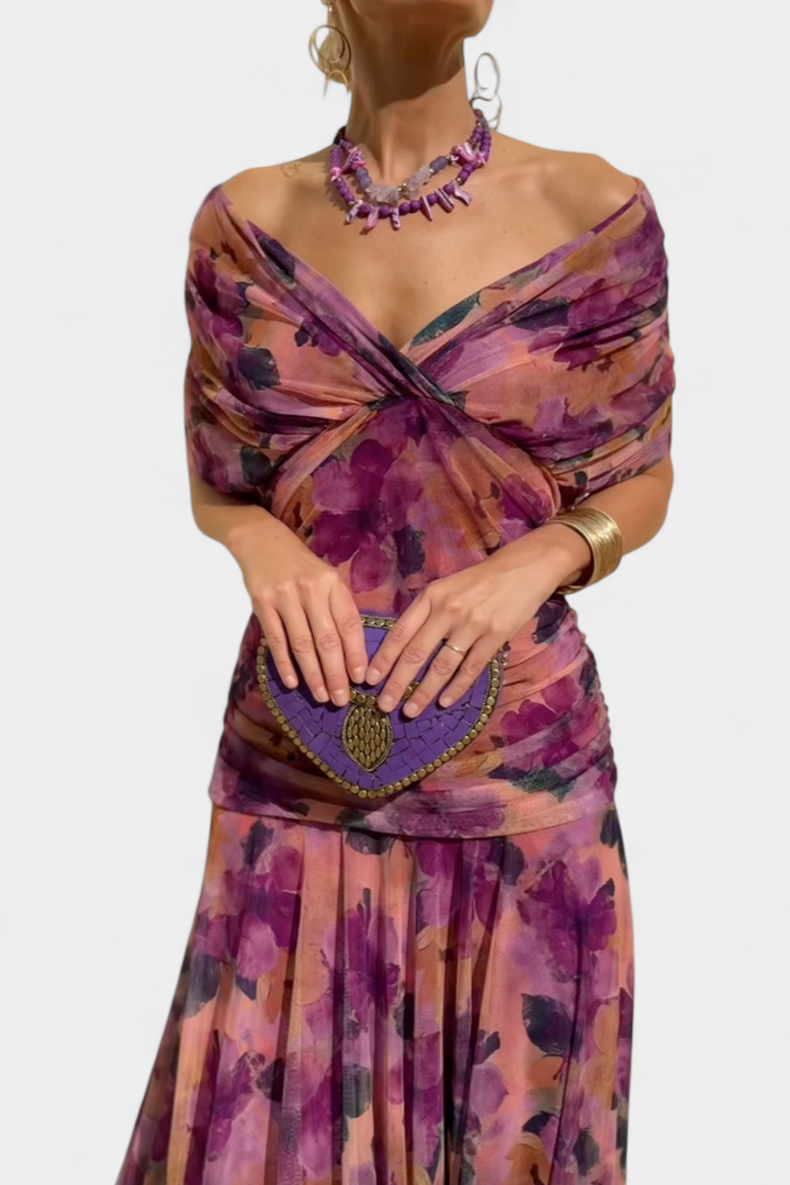 Alondra™ Robe longue fleurie avec col en V