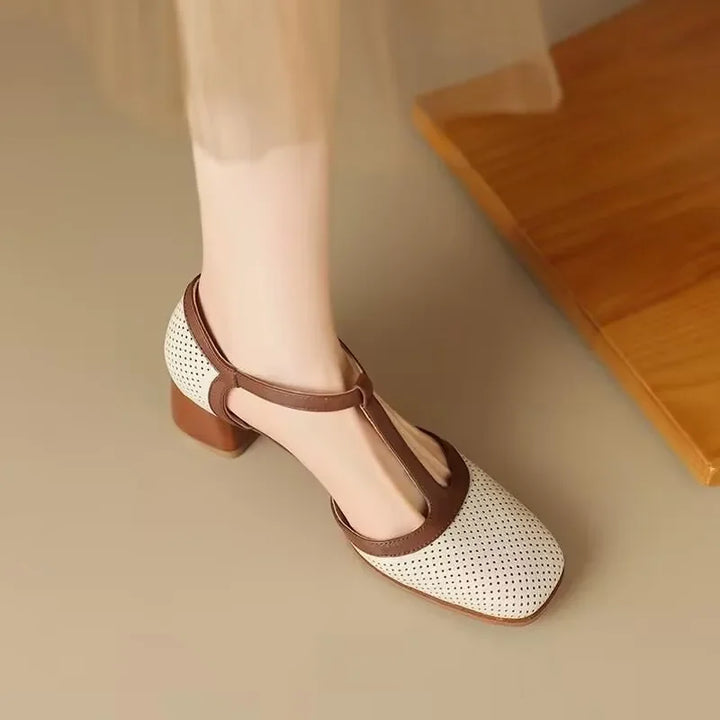 Chaussures à talon moyen Isava