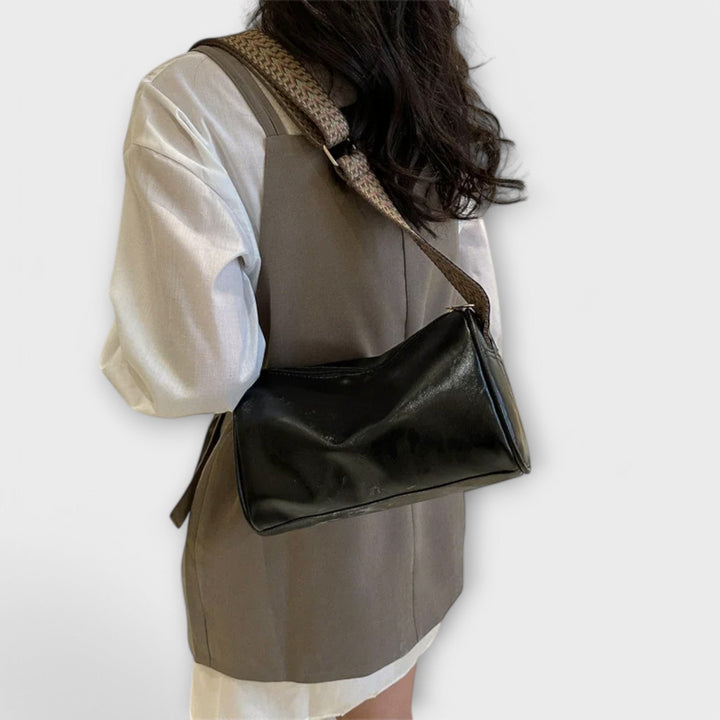 Olivia | Vintage Crossbody Bag