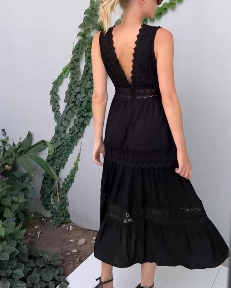 Aurélie™ | Elegant Lace Dress with V-Neck
