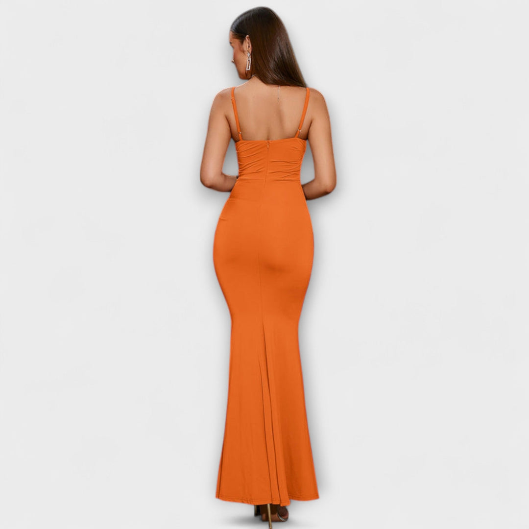 Callie - Elegant Ruffle Dress