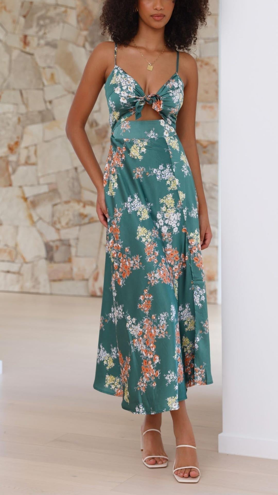 ROBE FLORALE EN SATIN