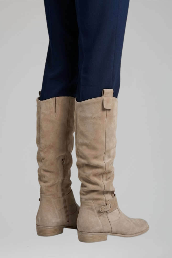 Bridget | Effortless Women's Knee-High Boots with Side Zipper and Block Heel