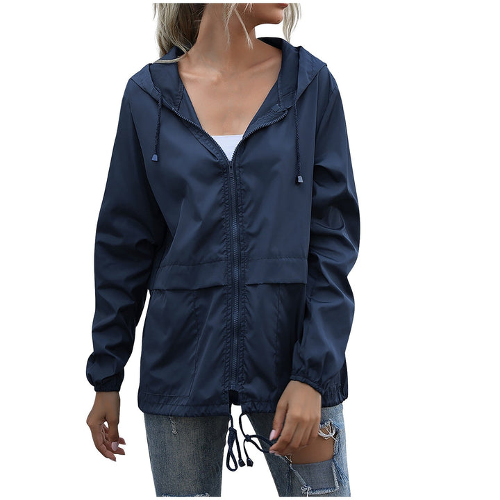 Willow | Veste de pluie zippée épurée avec capuche et poignets ajustables