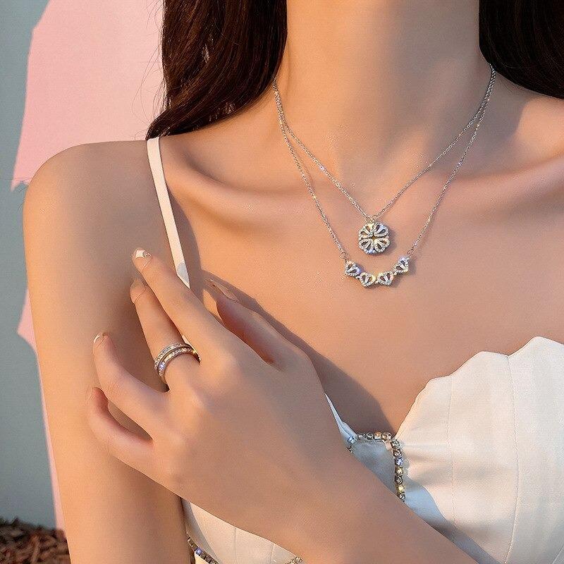 Collier trèfle à quatre feuilles