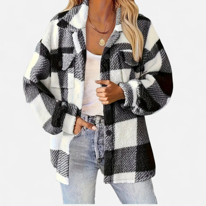 Marceline | Cozy Women's Sherpa Jacket with Checkered Pattern and Button Closure