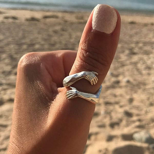 Bague étreinte en argent sterling