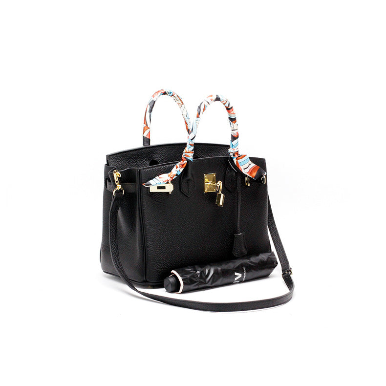 Victoria | Classic Leather Handbag with Multiple Pockets and Secure Closure
