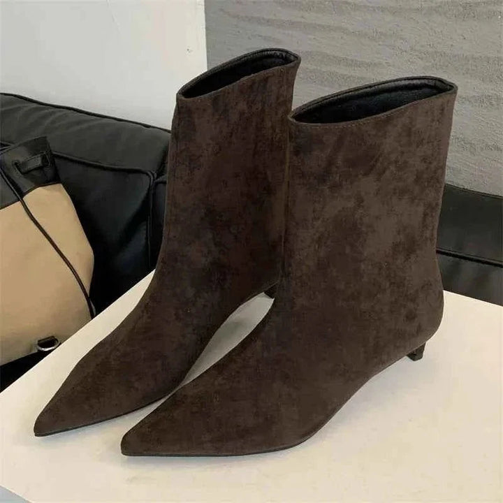 Rosalie | Elegant Women's Ankle Boots with Thin Heel and Ankle-High Design