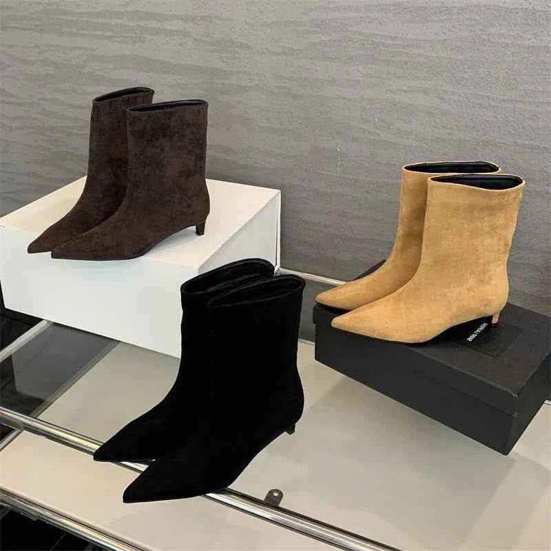 Rosalie | Elegant Women's Ankle Boots with Thin Heel and Ankle-High Design