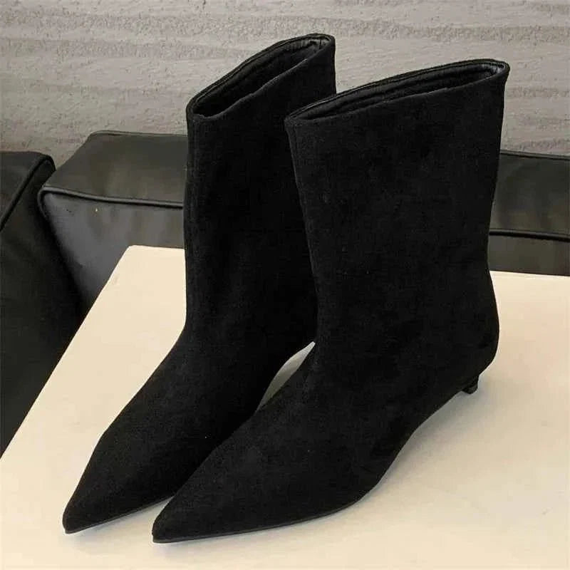 Rosalie | Elegant Women's Ankle Boots with Thin Heel and Ankle-High Design