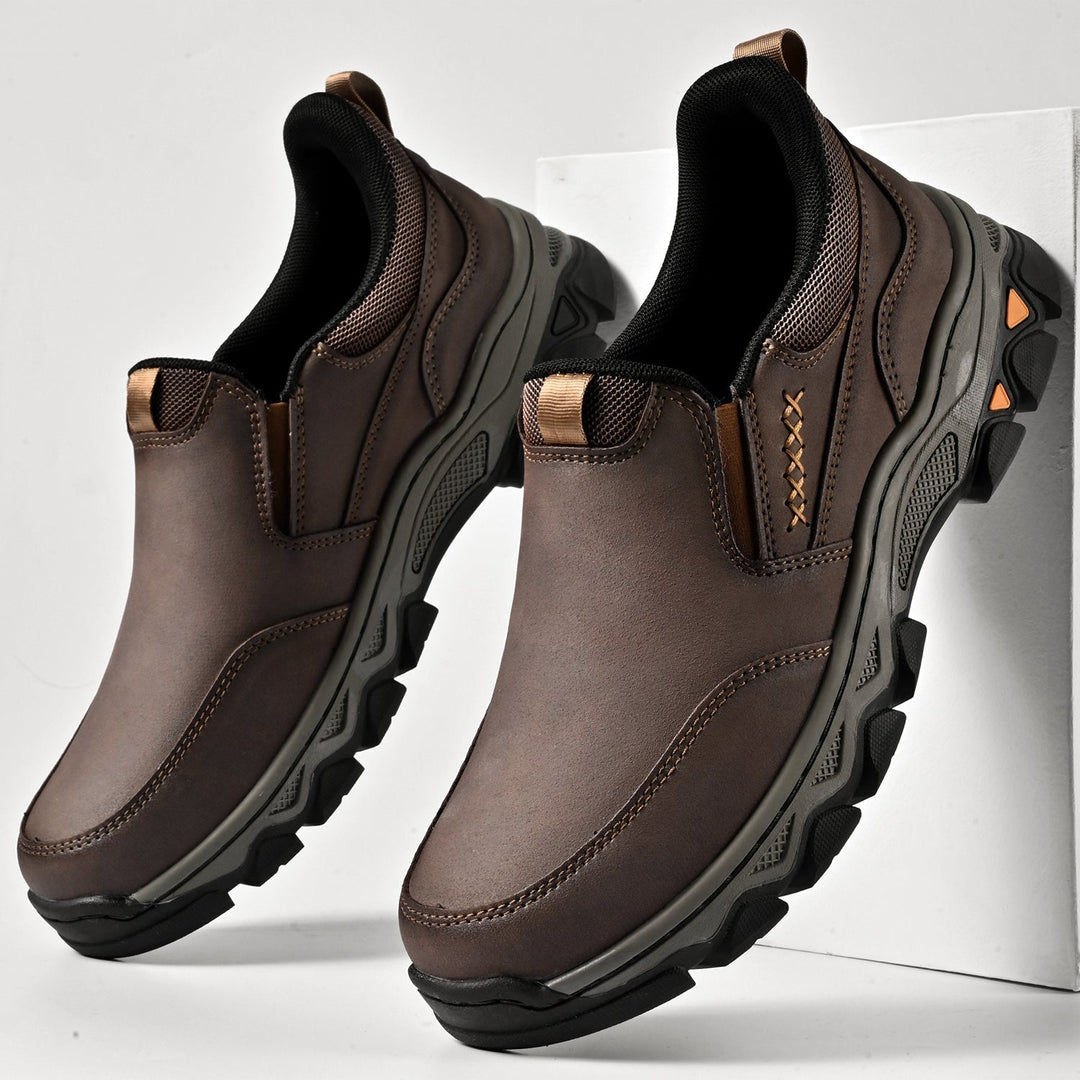 Elian | Supportive Slip-On Shoes with Leather Upper and Cushioned Sole