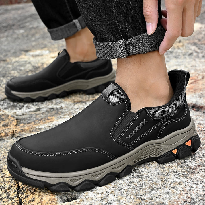 Elian | Supportive Slip-On Shoes with Leather Upper and Cushioned Sole