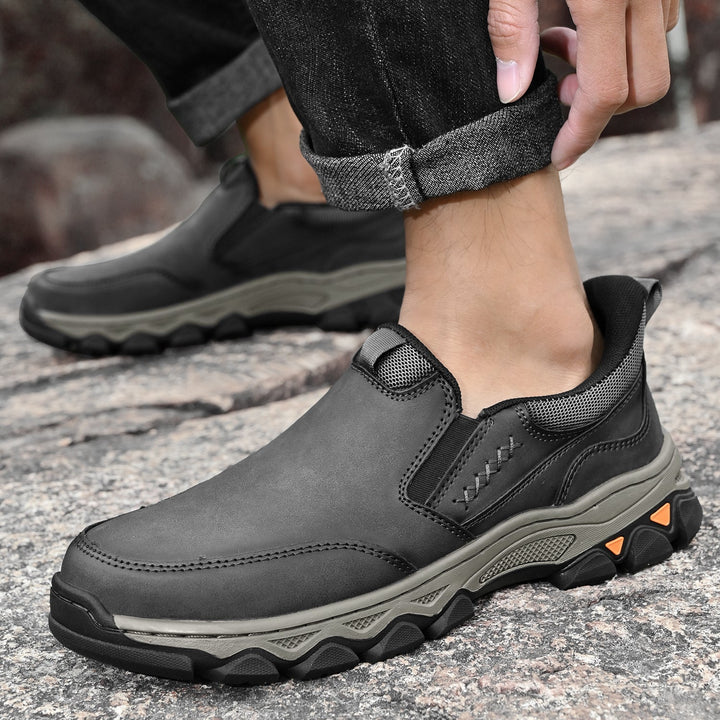 Elian | Supportive Slip-On Shoes with Leather Upper and Cushioned Sole