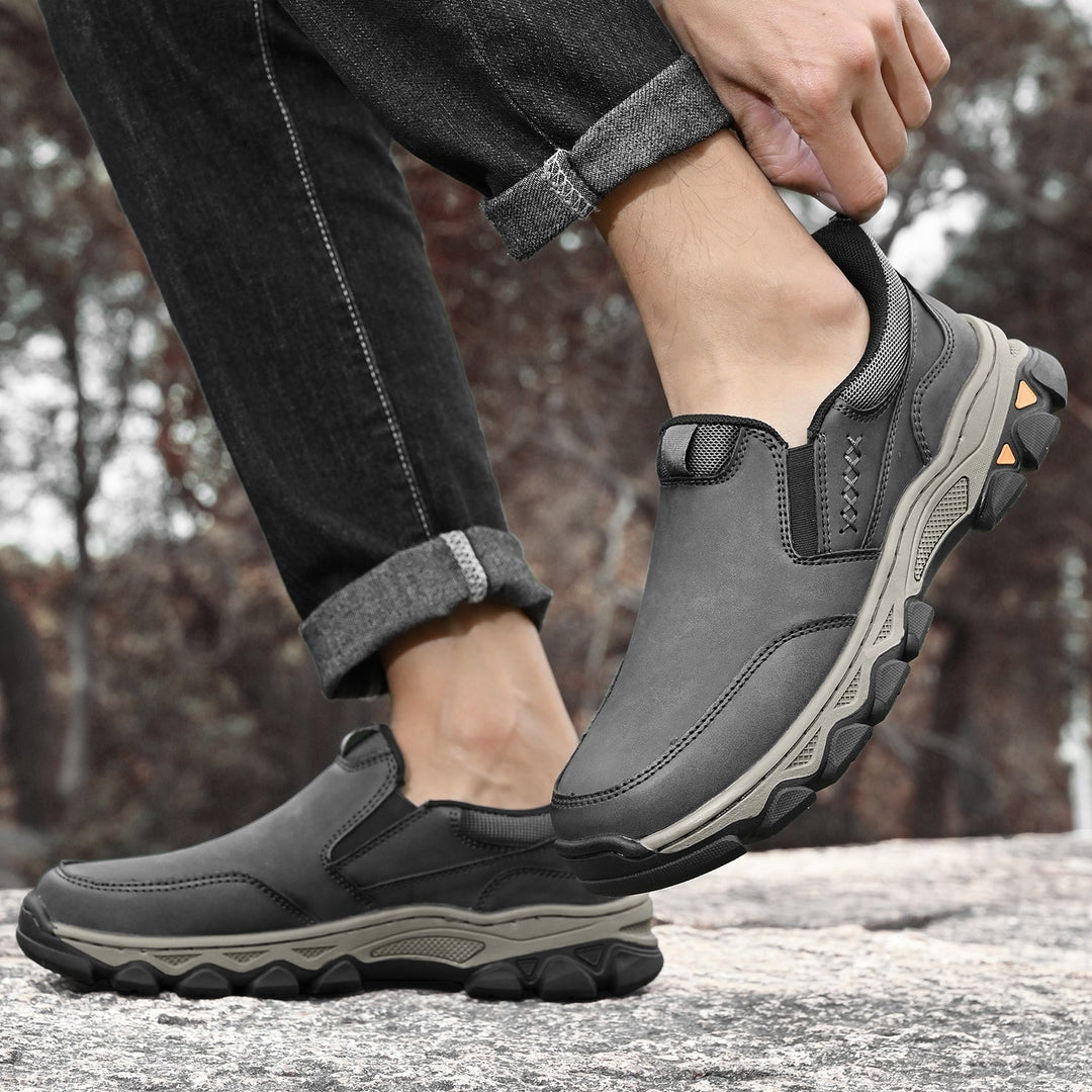 Elian | Supportive Slip-On Shoes with Leather Upper and Cushioned Sole