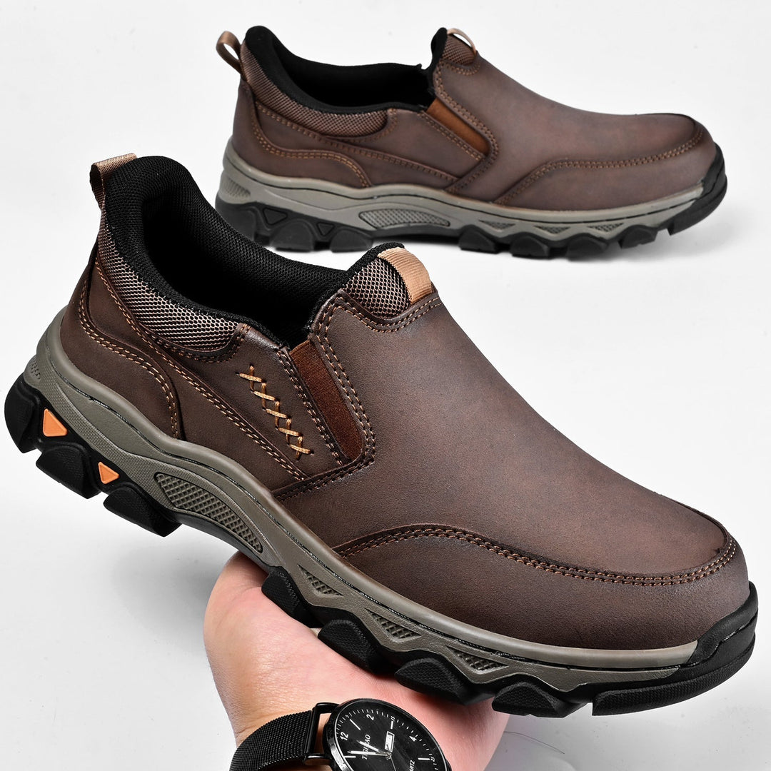 Elian | Supportive Slip-On Shoes with Leather Upper and Cushioned Sole