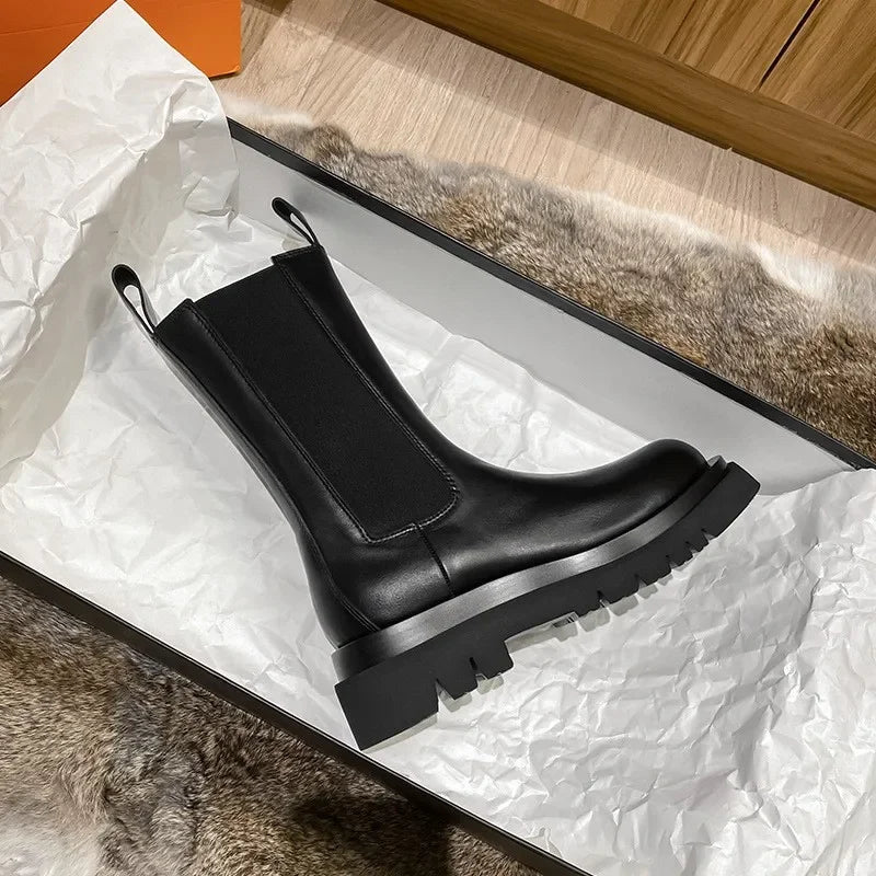 Cassidy | Bottines Chelsea intemporelles mi-mollet à semelle crantée épaisse
