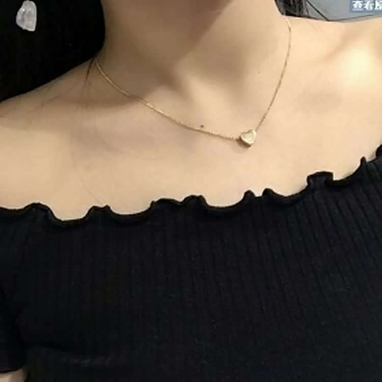 Collier exquis