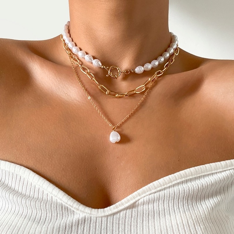 Collier de perles vintage à plusieurs couches