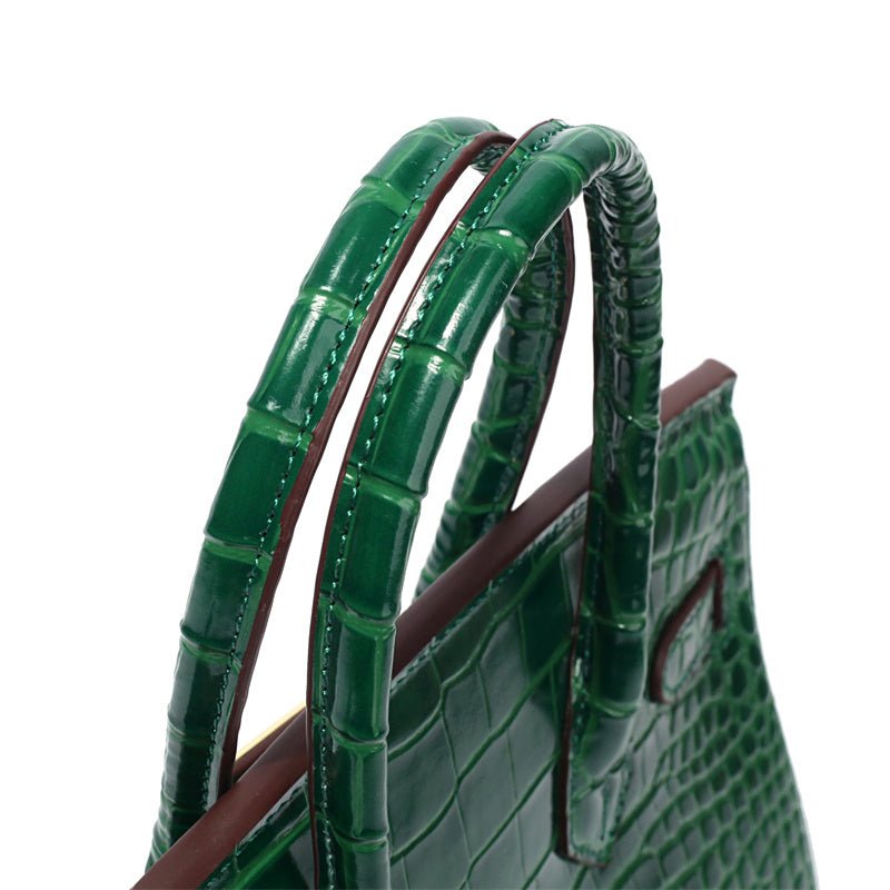 Victoria | Classic Leather Handbag with Multiple Pockets and Secure Closure